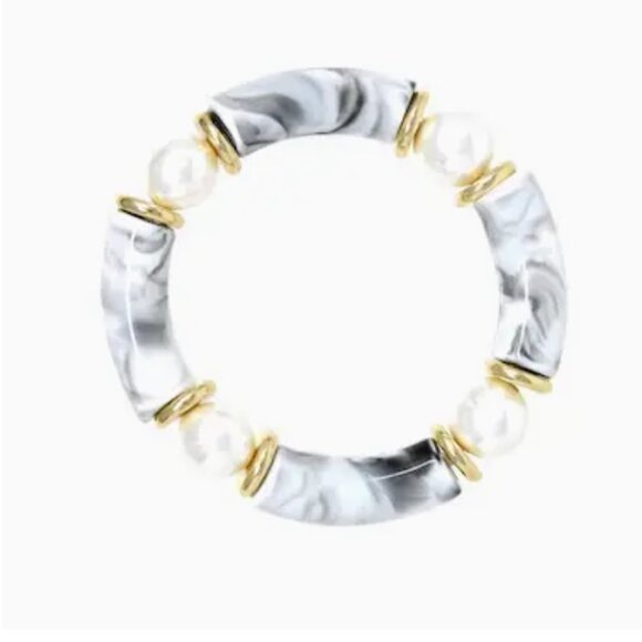 Meghan Browne Style Jewelry - Meghan Browne Style Lotti White Chunky Resin Bead Stretch Bracelet